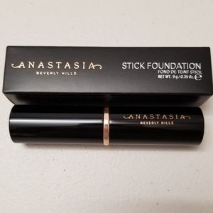 Anastasia Beverly Hills Stick Foundation Warm Ivor